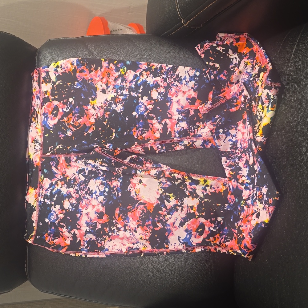 Mossimo Supply Co Leggings M- Multi